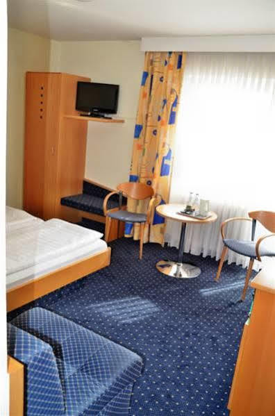 Hotel Garni Oberrhein Rheinfelden  Ngoại thất bức ảnh