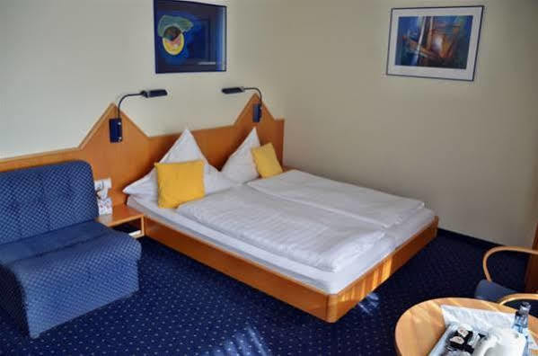 Hotel Garni Oberrhein Rheinfelden  Ngoại thất bức ảnh